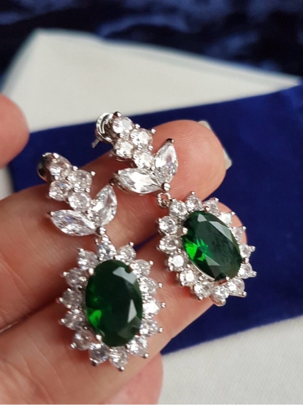 Swarovski Elements Platinum Emerald Green Diana Statement Necklace NEW - Picture 3 of 16